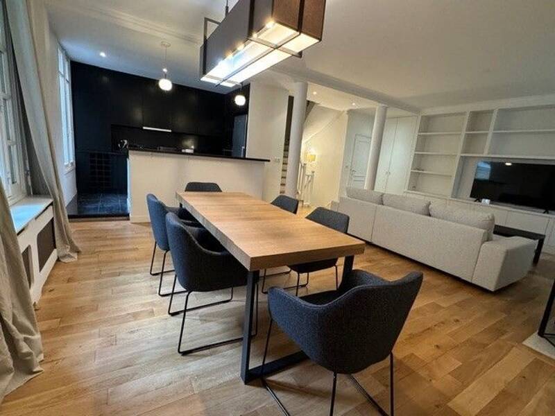 Maison à louer, 179m², PARIS 16E