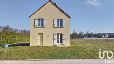 Maison à vendre 150 000 € 5 pièces 4 chambres 105 m² 1 199 m² de terrain Saint-Lupien 10350
