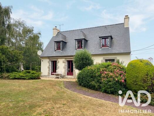 Maison à vendre 261 000 € 5 pièces 4 chambres 127 m² 1 633 m² de terrain Quemper-Guézennec 22260