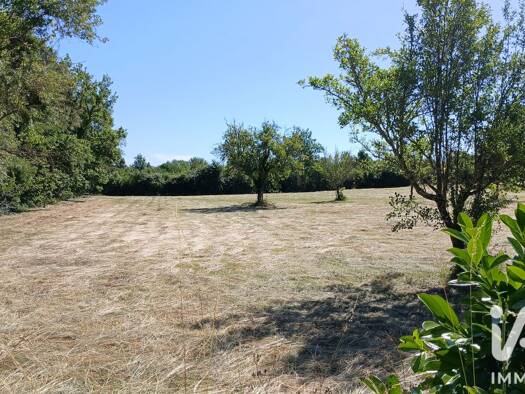 Terrain constructible à vendre 34 000 € 1 722 m² de terrain Puylaroque 82240