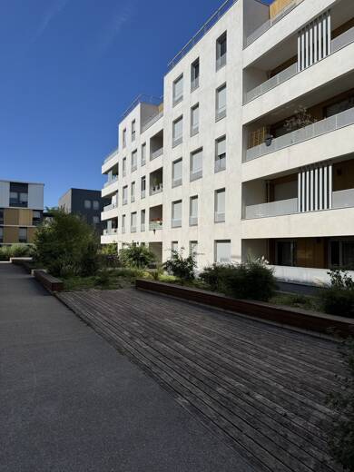 Appartement à louer 1 270 € 2 pièces 1 chambre 52,1 m² RDC La Fontaine-Parc des Sceaux-Croix de Berny-Centre Ville Antony 92160