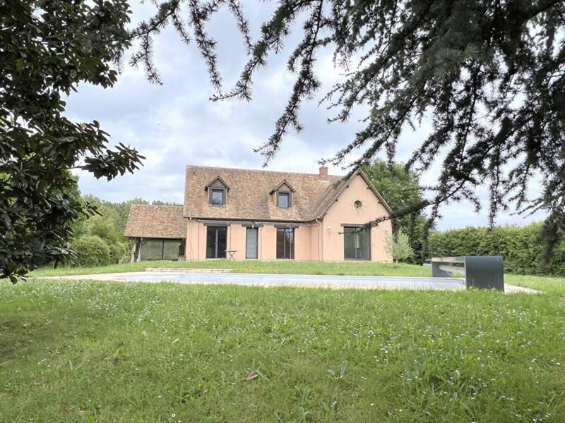 Maison à vendre, 151m², SAVIGNE L'EVEQUE