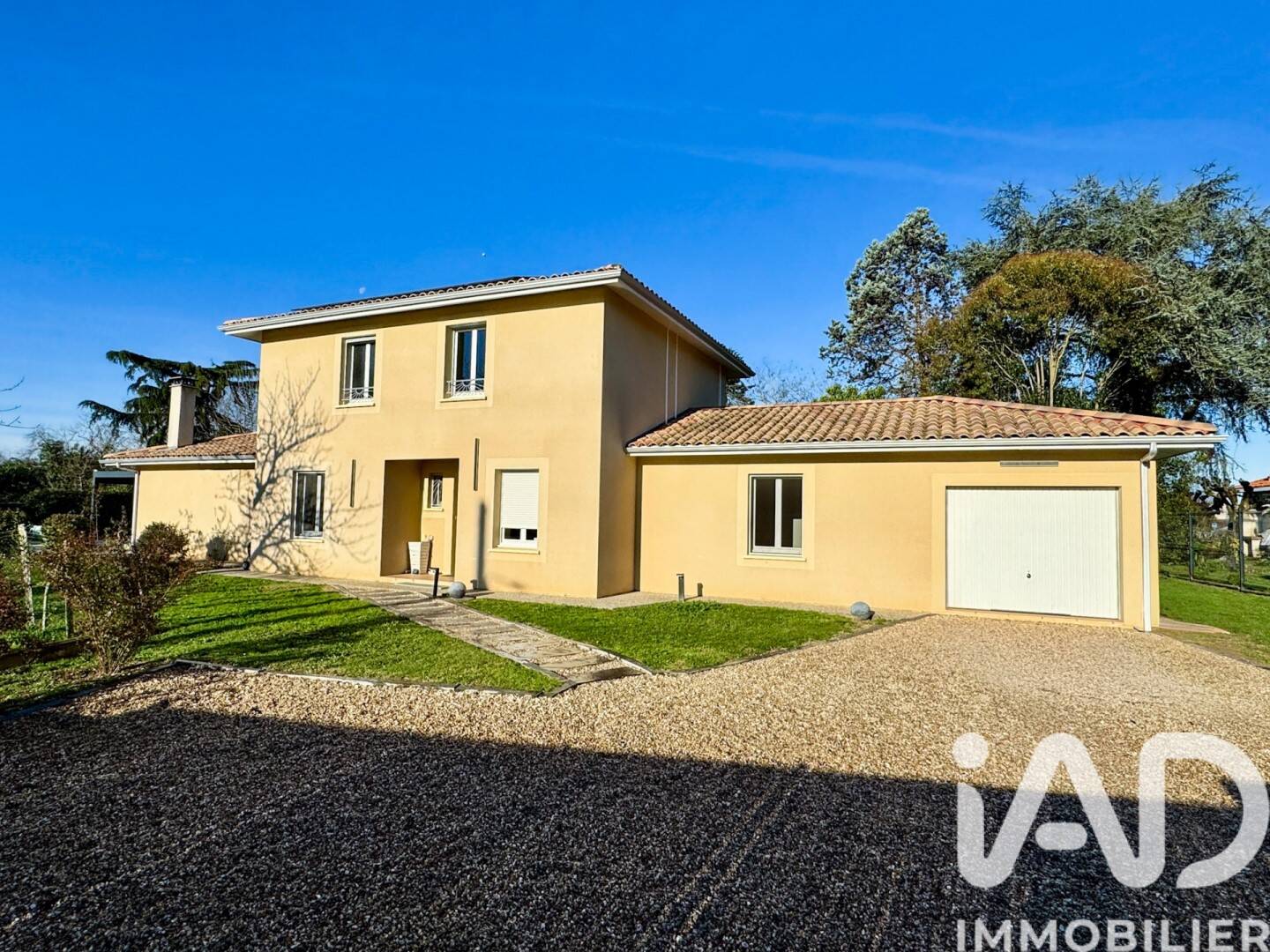 Maison à vendre, 184m², SAINT CAPRAIS DE BORDEAUX