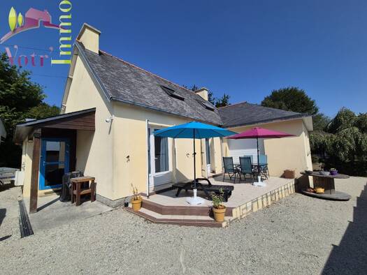 Maison à vendre 300 390 € 5 pièces 3 chambres 124 m² 1 098 m² de terrain Hôpital-Camfrout 29460