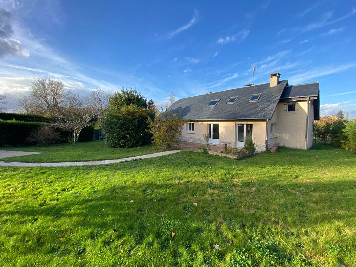 Maison à vendre, 131m², MONTFORT L'AMAURY