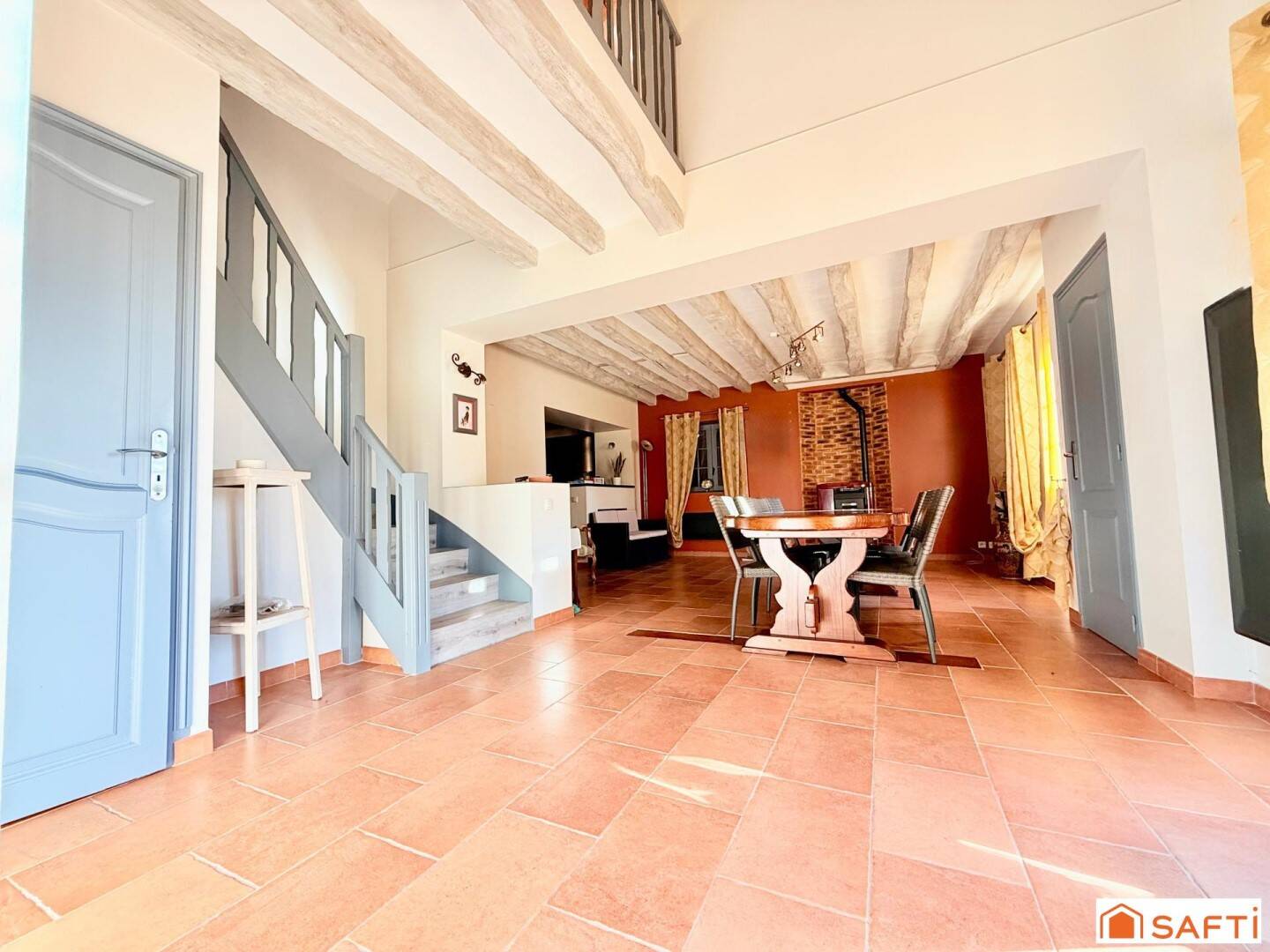 Maison à vendre, 197m², LA MEMBROLLE SUR CHOISILLE
