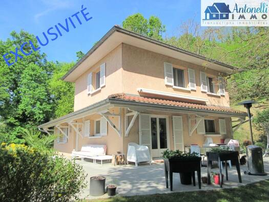 Villa à vendre 535 000 € 6 pièces 5 chambres 152 m² 6 047 m² de terrain Saint-Savin 38300