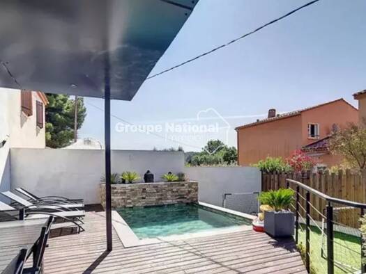 Maison à vendre - Neuf 610 000 € 4 pièces 3 chambres 106 m² 240 m² de terrain Le Castellet 83330