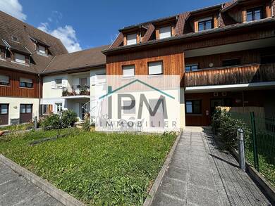 Appartement à louer 760 € 2 pièces 1 chambre 45 m² RDC/2 Rosheim 67560