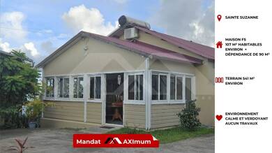 Maison à vendre 444 850 € 5 pièces 4 chambres 107 m² 541 m² de terrain Sainte Suzanne 97441