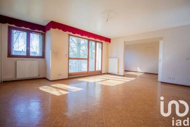 Appartement à vendre 255 000 € 4 pièces 2 chambres 90 m² Étage 1/4 Ouest Avon 77210