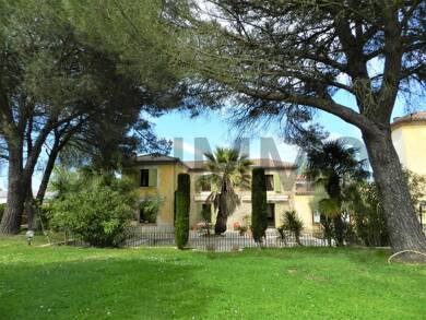 Maison à vendre 310 000 € 11 pièces 5 chambres 276 m² 3 680 m² de terrain Gabarret 40310