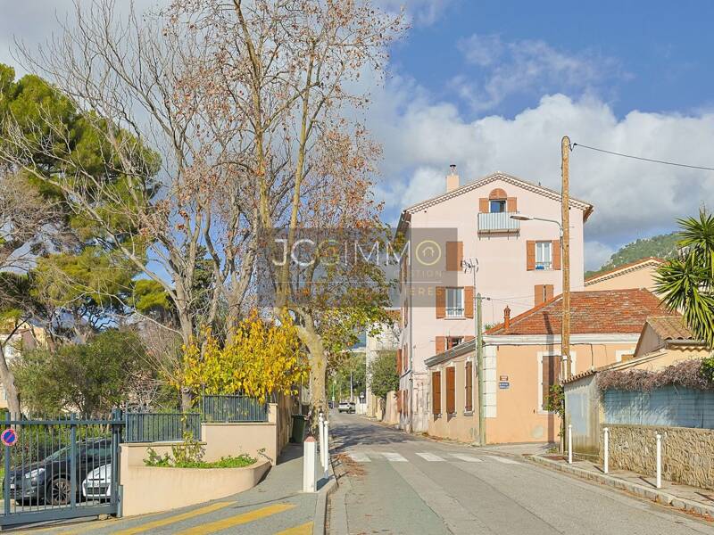 Maison à vendre, 370m², TOULON