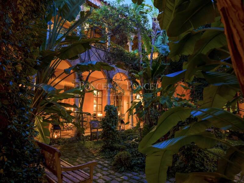 Maison à vendre, 1850m², NIMES