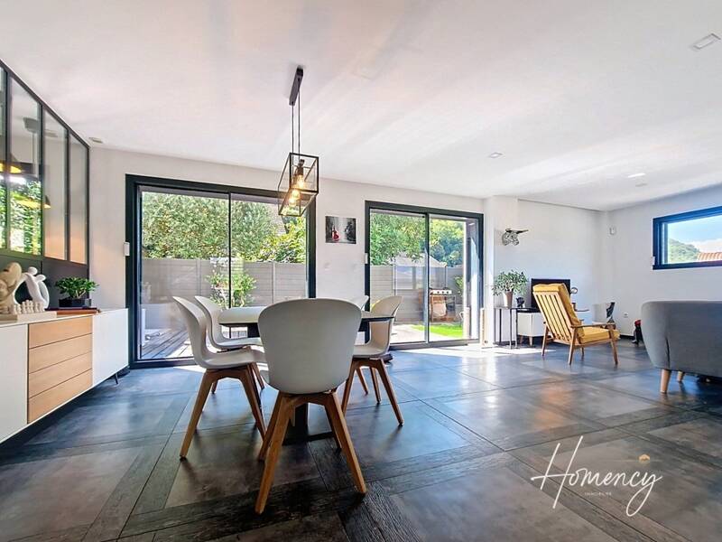 Maison à vendre, 184m², GIERES
