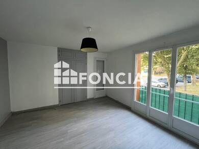 Appartement à louer 745 € 3 pièces 2 chambres 53,1 m² RDC La Burliere Luquece Manosque 04100
