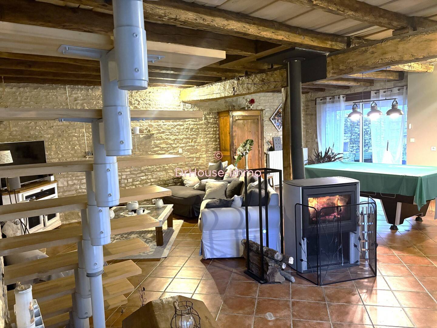 Maison à vendre, 220m², NEUVILLE DE POITOU
