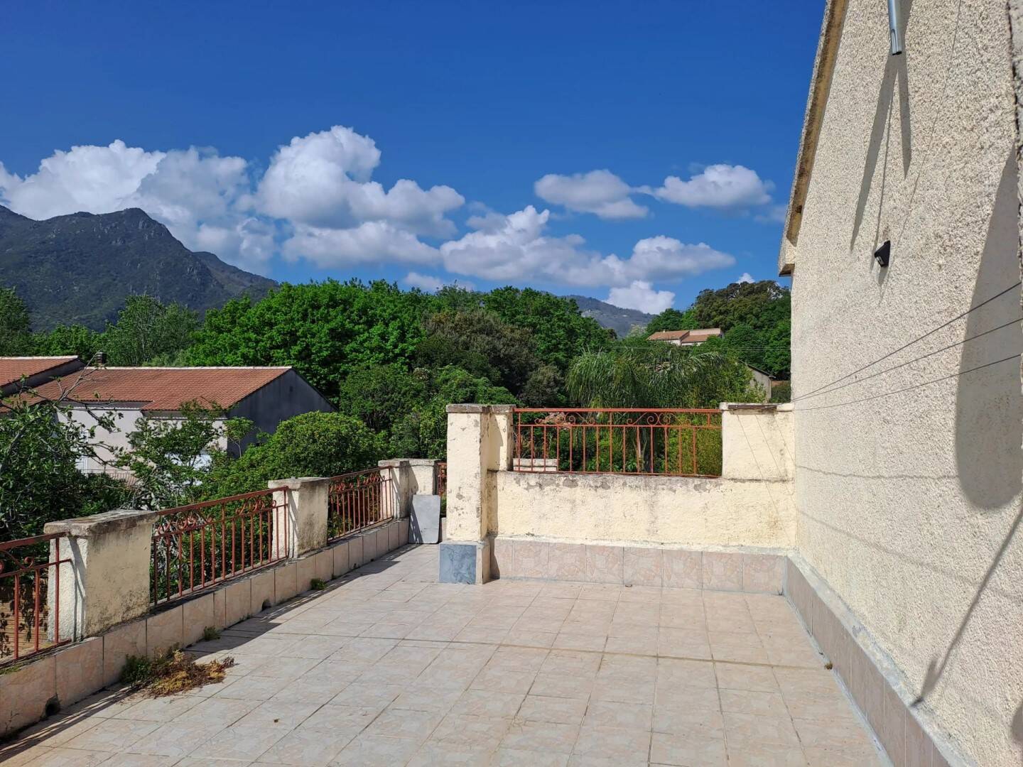 Maison à louer, 80m², SANTA LUCIA DI MORIANI
