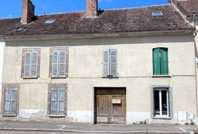 Immeuble à vendre 96 000 € 187 m² Sens 89100