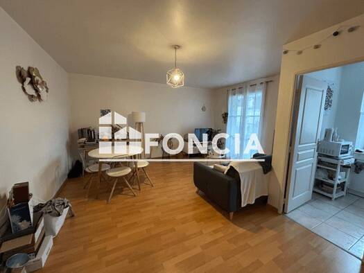 Appartement à louer 578 € 2 pièces 1 chambre 44,5 m² 1er étage Saint Georges-Grouets Blois 41000