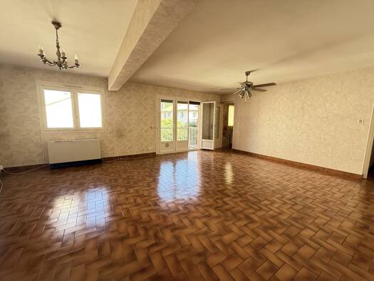 Appartement à vendre 126 000 € 3 pièces 2 chambres 86,5 m² 2ème étage Amélie-les-Bains-Palalda 66110