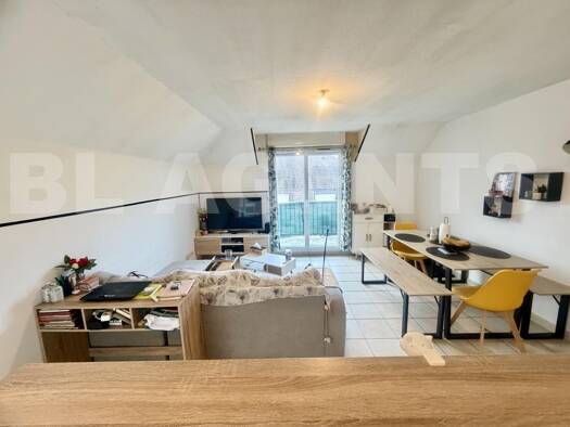 Appartement à vendre 82 000 € 2 pièces 1 chambre 42,8 m² Étage 3/3 La Ferté-Gaucher 77320