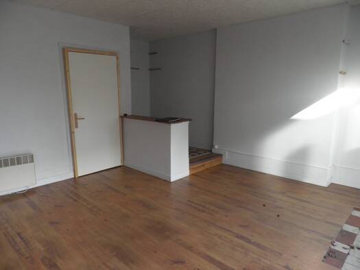 Local commercial à louer 450 € 40 m² de surface de vente L'Aigle 61300
