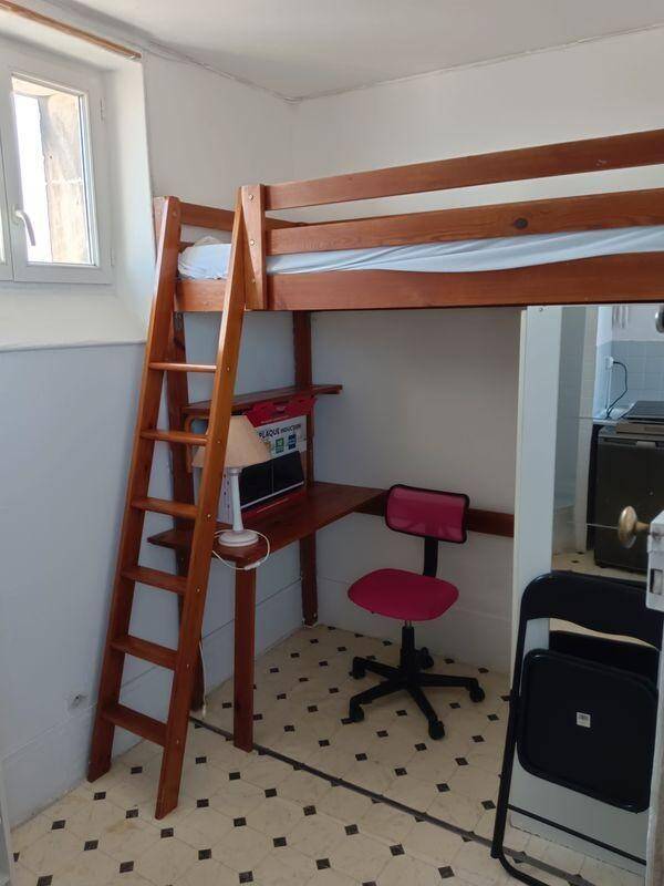 Maison à louer, 9m², CLICHY