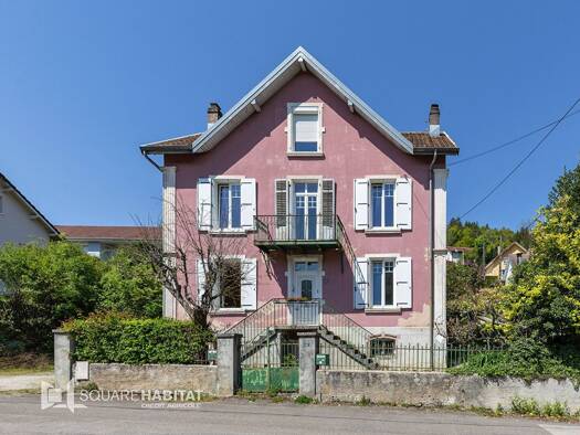 Maison à vendre 225 000 € 10 pièces 5 chambres 245 m² 1 375 m² de terrain Pont de Roide Vermondans 25150