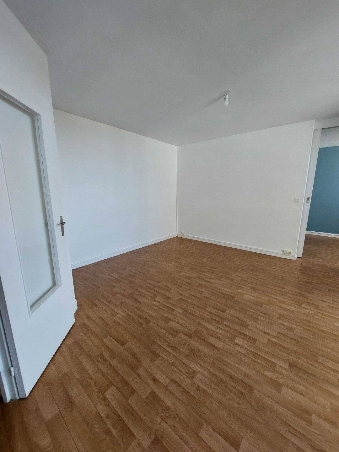 Maison à louer, 48m², NANTERRE