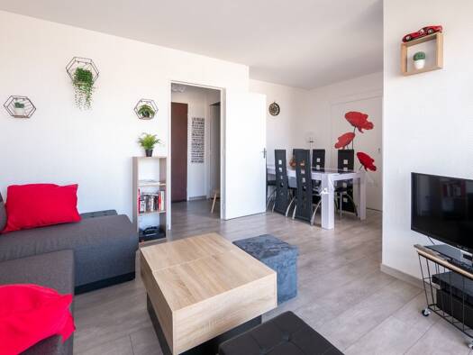 Appartement à vendre 88 500 € 2 pièces 1 chambre 52,9 m² Étage 12/17 Le Mans 72100