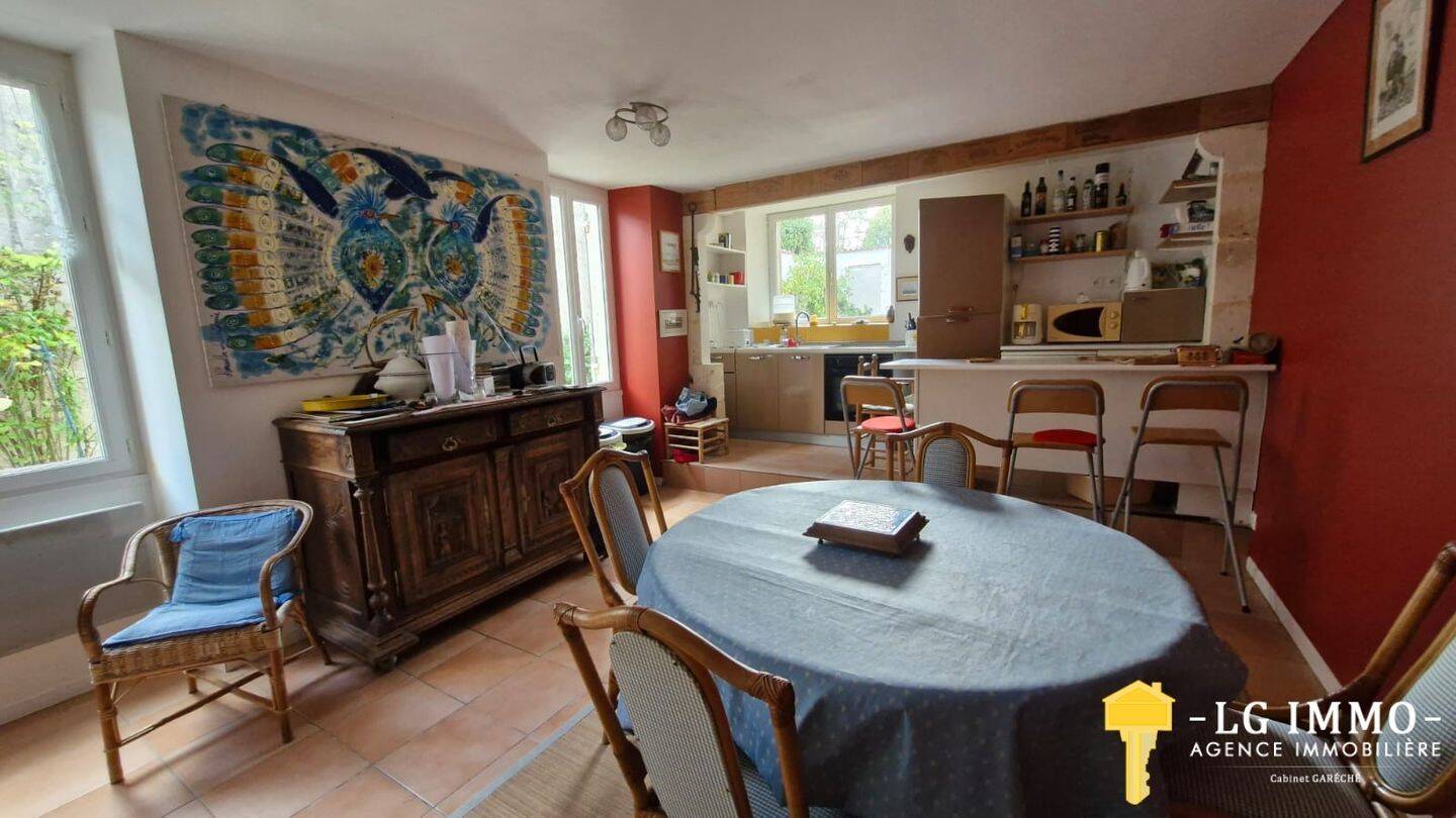 Maison à vendre, 125m², MORTAGNE SUR GIRONDE