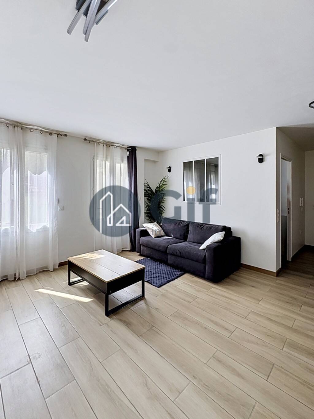 Maison à louer, 36m², SAINT MAUR DES FOSSES