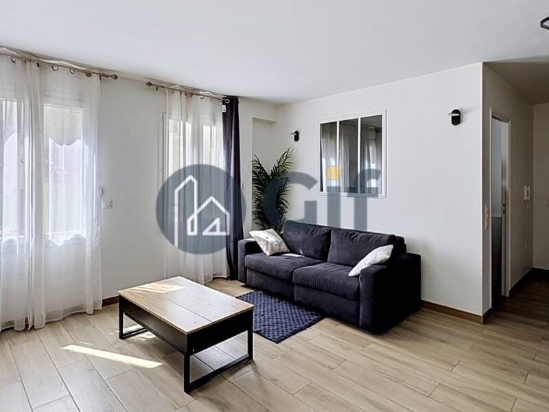 Maison à louer, 36m², SAINT MAUR DES FOSSES