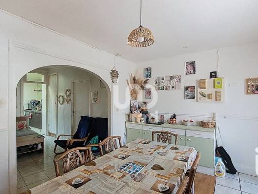 Maison de ville à vendre 95 000 € 4 pièces 1 chambre 71 m² 145 m² de terrain Nungesser-La Briquette-Faubourg de Cambrai Valenciennes 59300