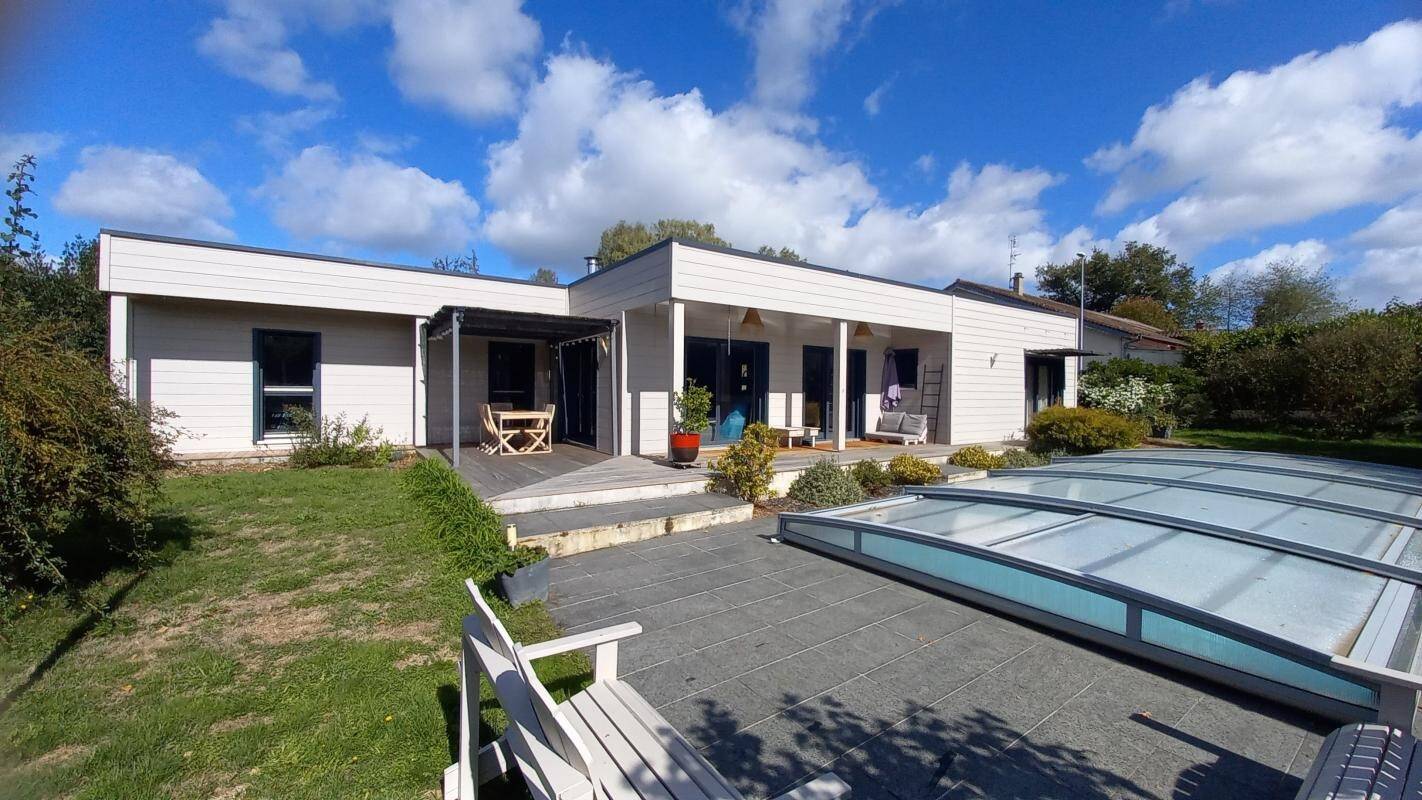 Maison à vendre, 142m², VERNEUIL SUR VIENNE