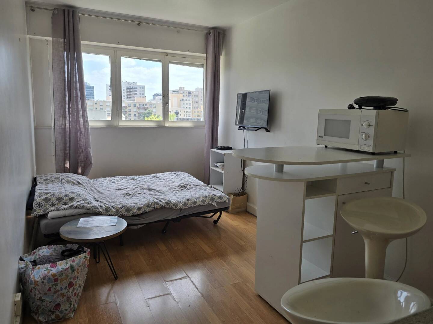 Maison à louer, 20m², COURBEVOIE