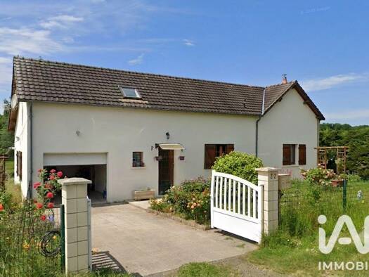 Maison de plain-pied à vendre 210 000 € 5 pièces 3 chambres 110 m² 2 000 m² de terrain Mazières-de-Touraine 37130