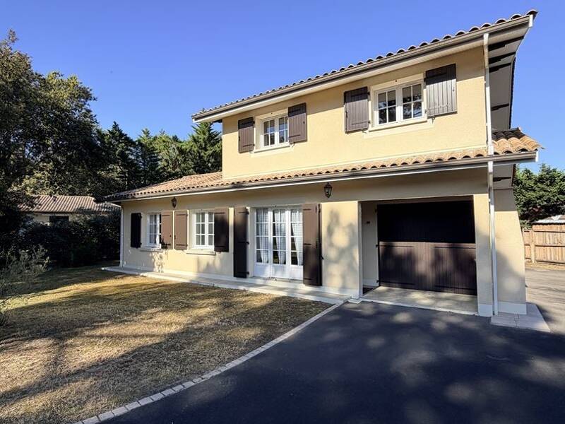 Maison à vendre, 128m², SOULAC SUR MER