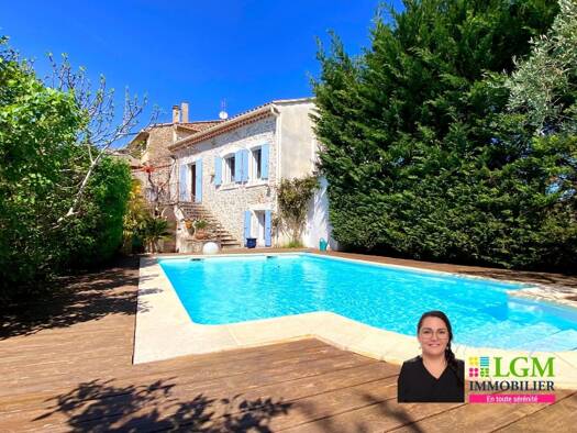 Maison de ville à vendre 298 000 € 4 pièces 3 chambres 130 m² 382 m² de terrain Saint-Julien-les-Rosiers 30340