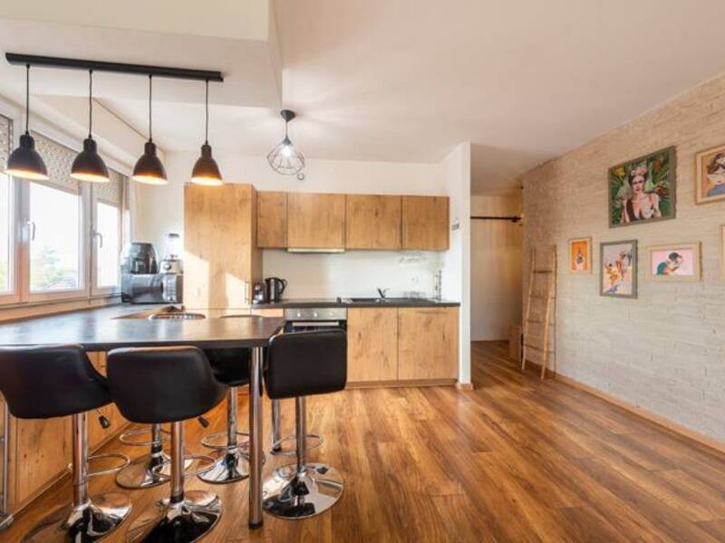 Maison à vendre, 82m², ETREMBIERES