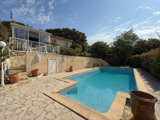 Villa à vendre 320 000 € 6 pièces 4 chambres 120 m² 1 460 m² de terrain Faugères 34600