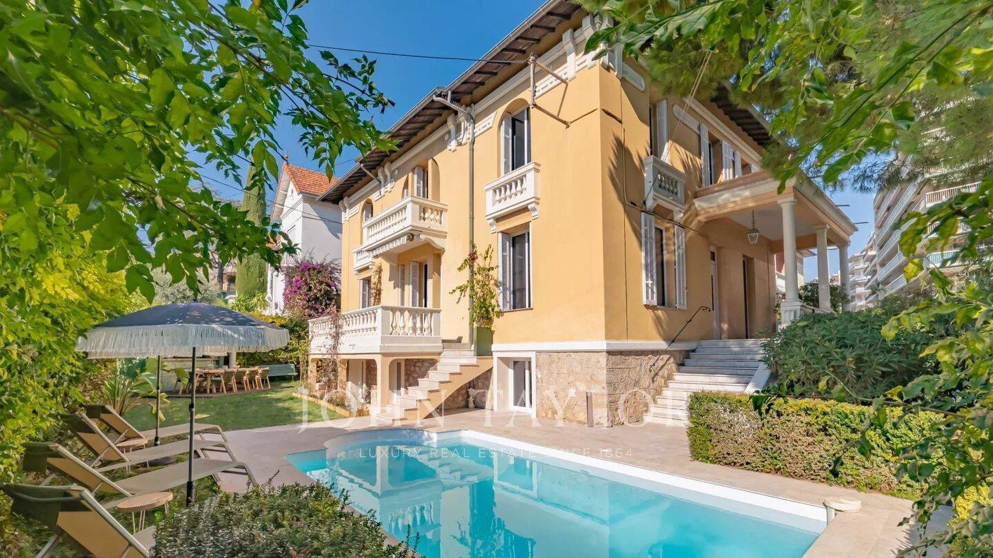 Maison à vendre, 368m², CANNES