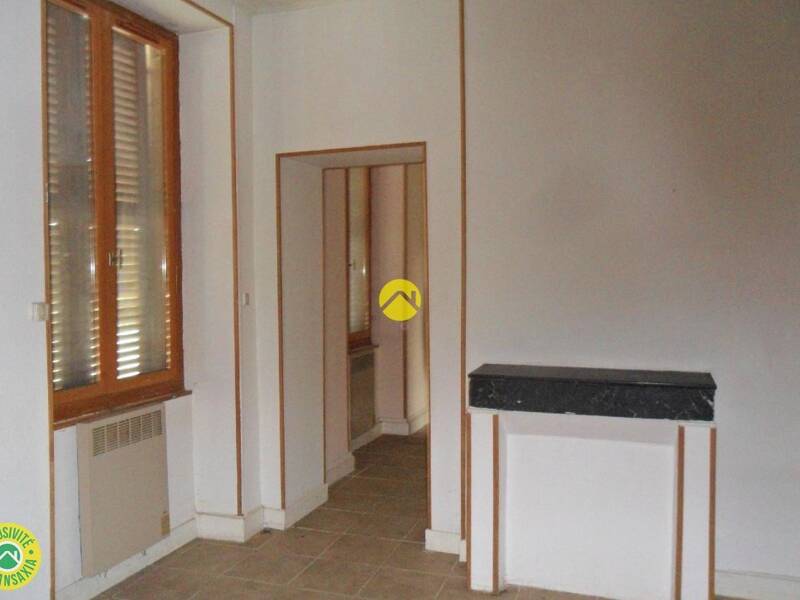 Maison à vendre, 110m², AINAY LE CHATEAU