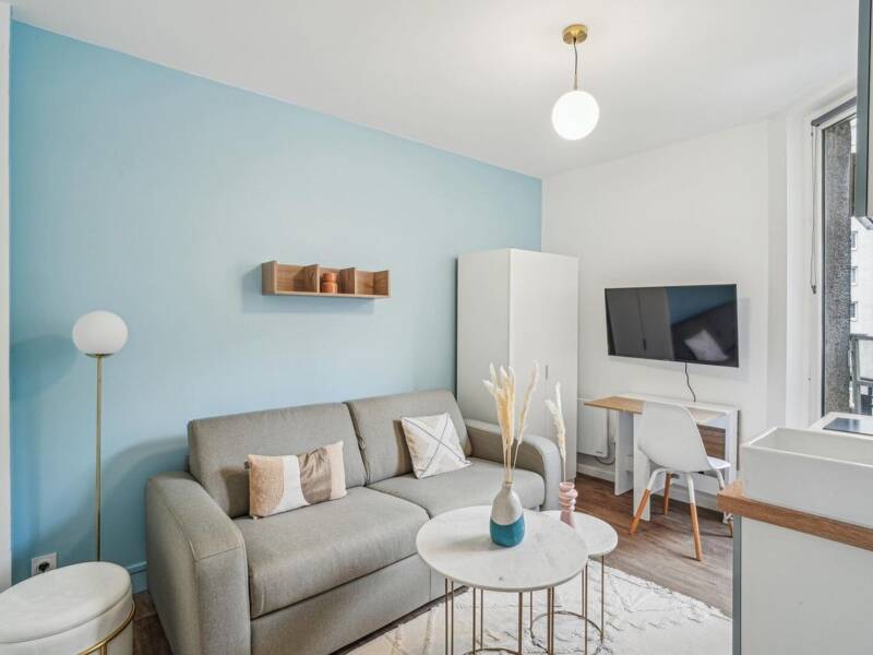 Maison à louer, 13m², PARIS 20E