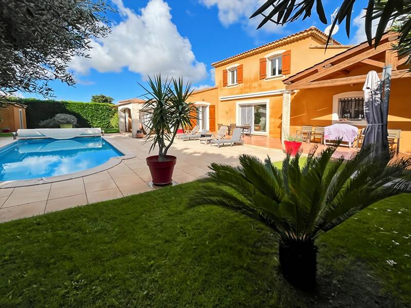 Maison à vendre, 128m², CHATEAURENARD