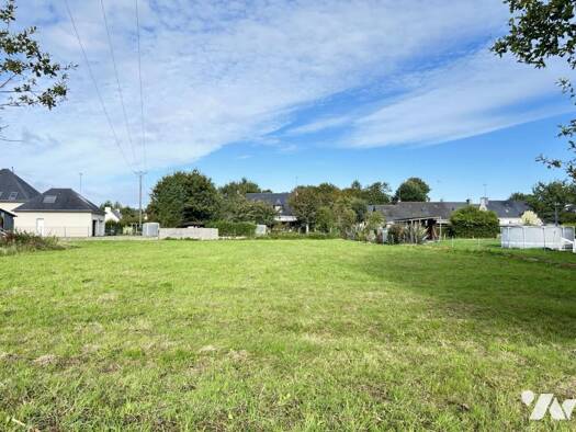 Terrain constructible à vendre 101 300 € 1 000 m² de terrain Questembert 56230