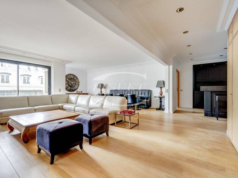 Maison à louer, 160m², PARIS 16E