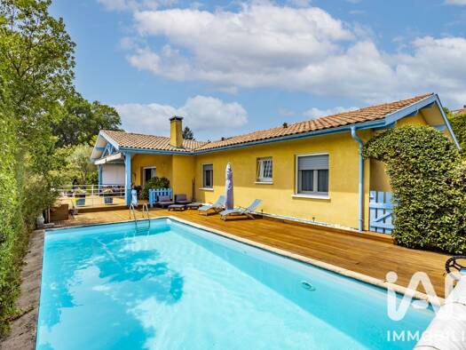 Maison de plain-pied à vendre 550 000 € 6 pièces 4 chambres 118 m² 1 156 m² de terrain Est Saint-Vincent-de-Tyrosse 40230