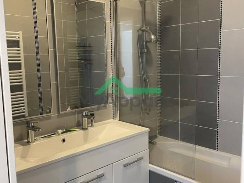 Maison à louer, 84m², SAINT ETIENNE